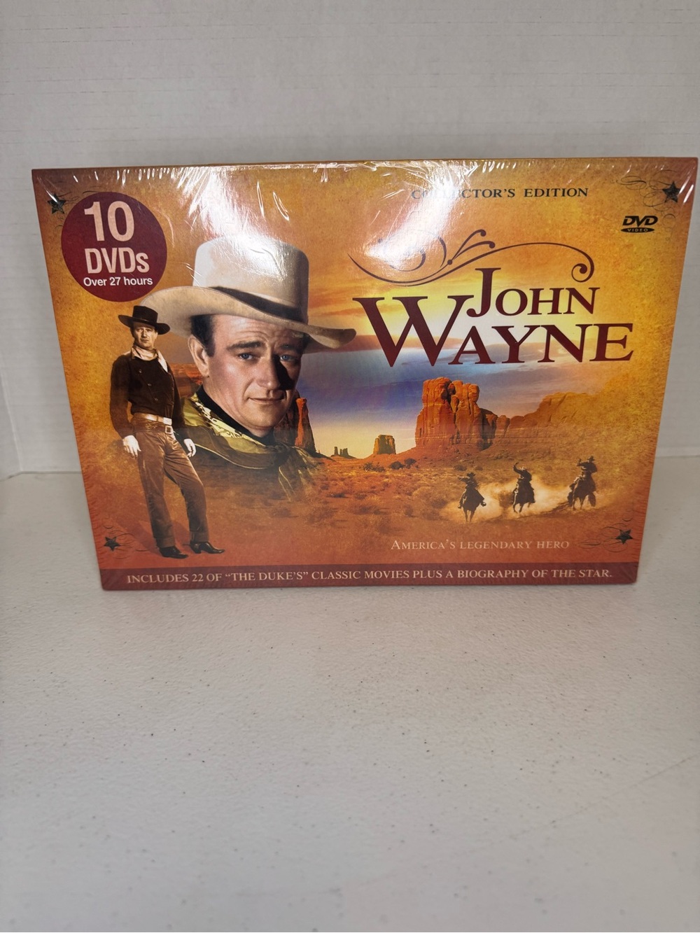 John Wayne Collector's Edition DVD Box Set - Gold & Brown NIB